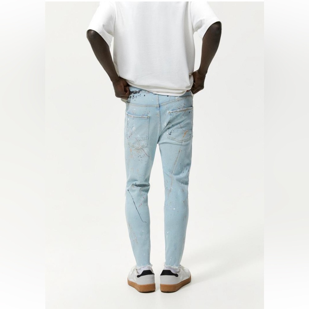 ZARA RIPPED SLIM JEANS - Picture 4 of 8